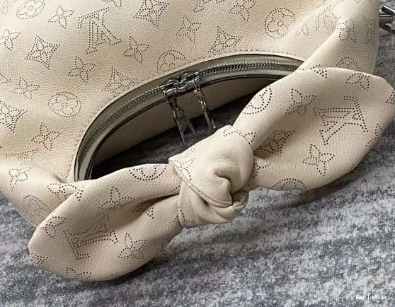 Fake Louis Bags VUITTON LOUIS KNOT PM WHY 0603